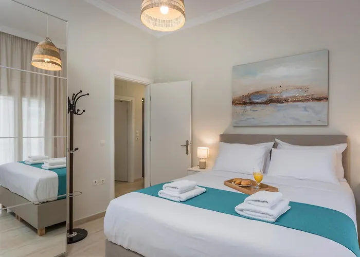 Old Harbor Apartment Luxury Living Chania