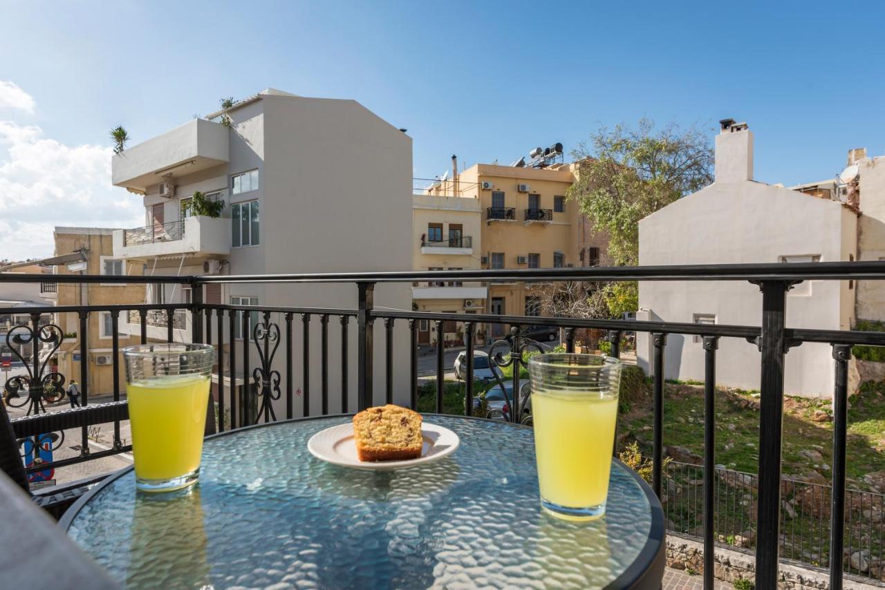 Old Harbor Luxury Living Chania Apartamento La Canea